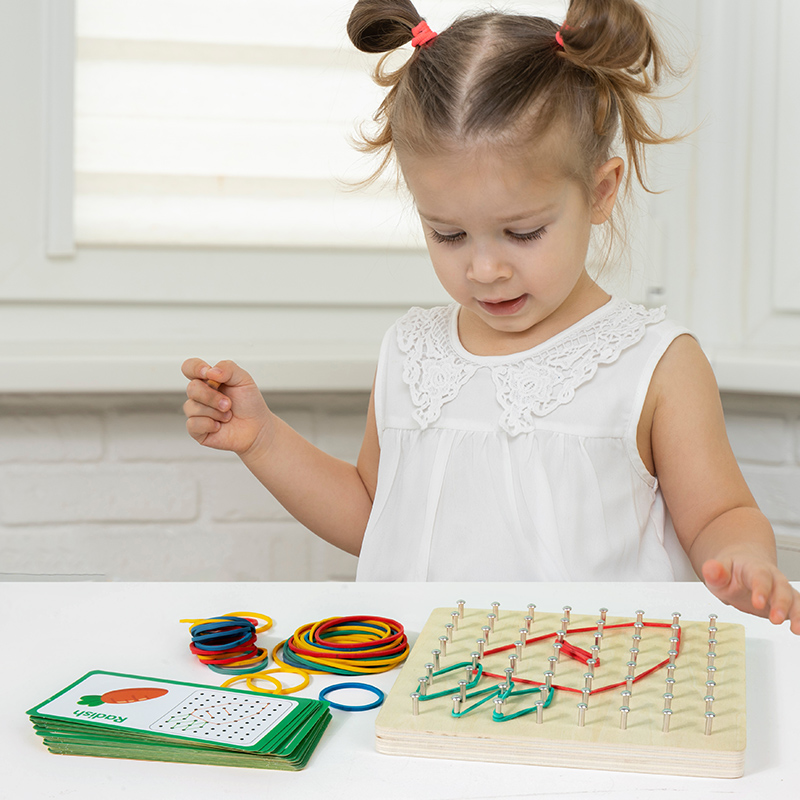 Wooden Geoboard Set image 3